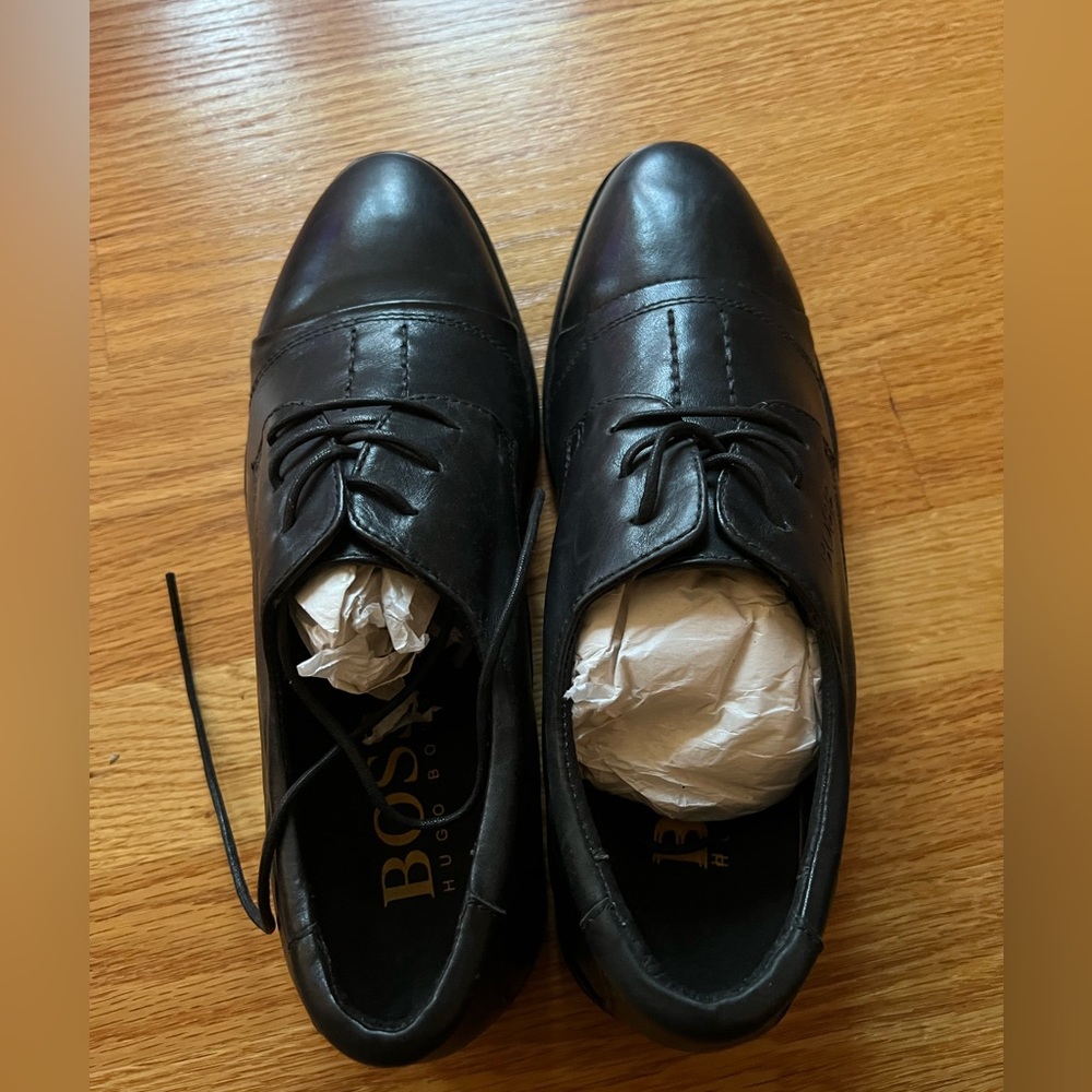 New Hugo Boss Carmons Men's US 7.5 Black Leather Lace Up Derby Dress Shoes